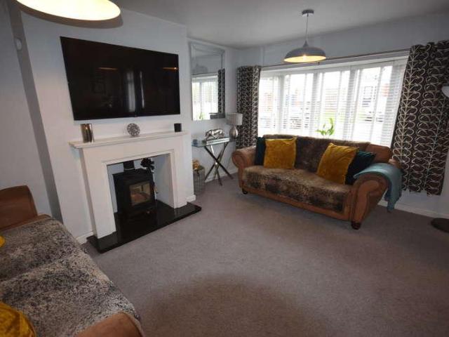 House for sale in Stank