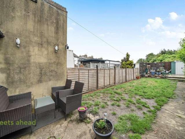 House for sale in London Borough of Croydon, Greater London