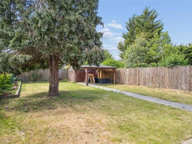 House for sale in Denham