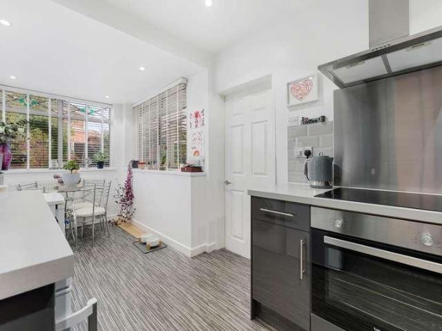 House for sale in Shell Green, Widnes