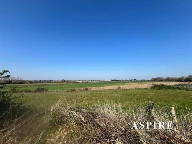House for sale in North Benfleet, Essex