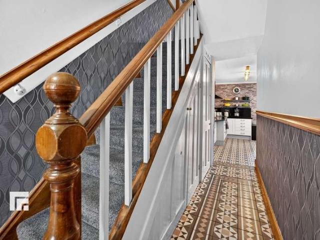 House for sale in Plasnewydd, Cardiff