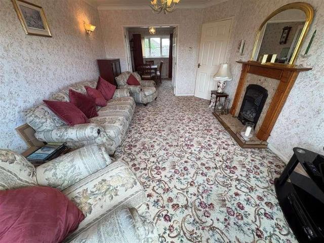 House for sale in Birstall Smithies, Heckmondwike
