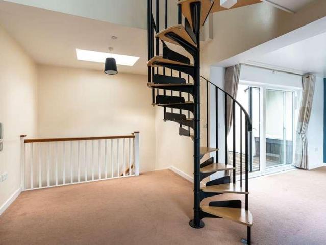 House for sale in Caldecott, Dromore