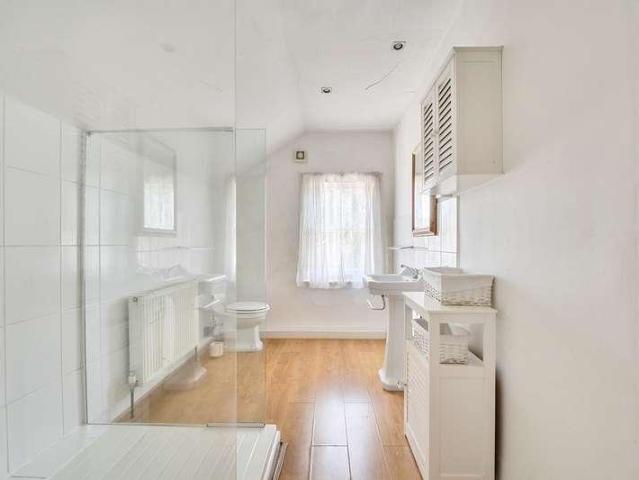 House for sale in Reading
