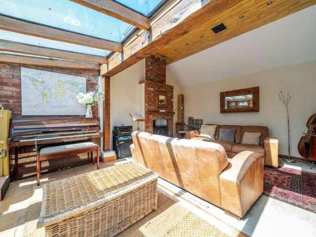 House for sale in Lords Hill Common, Waverley