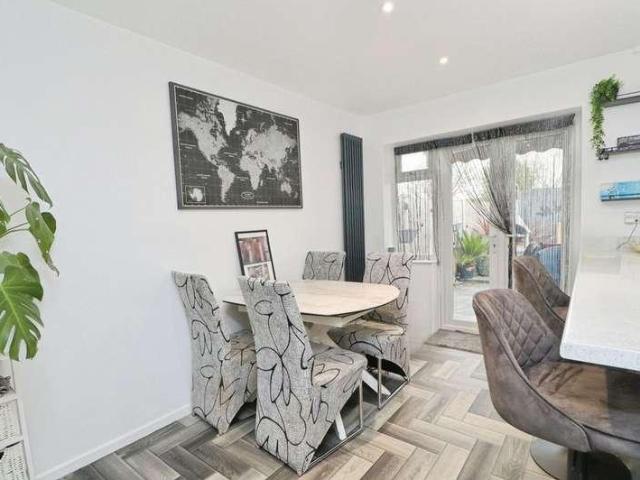 House for sale in Brightlingsea, Dale Hill