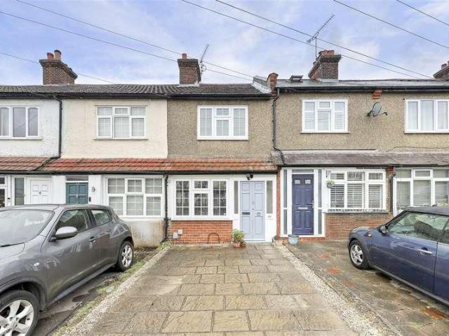 House for sale in Coopersale Street, Epping