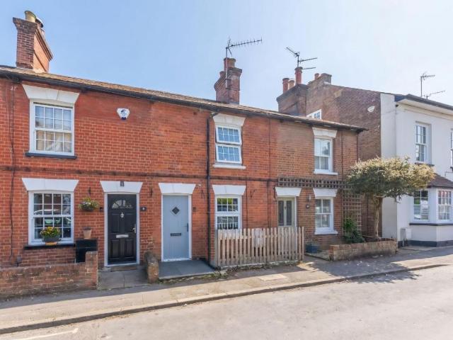 House for sale in Pouchen End, Hertfordshire
