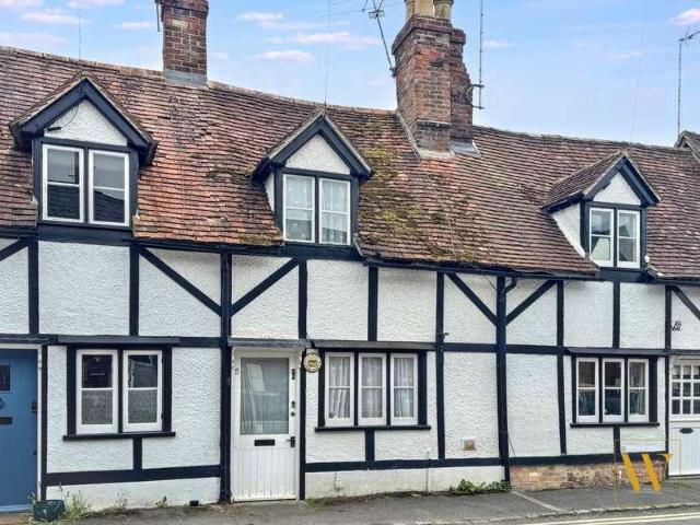 House for sale in Berrick Salome, Oxfordshire