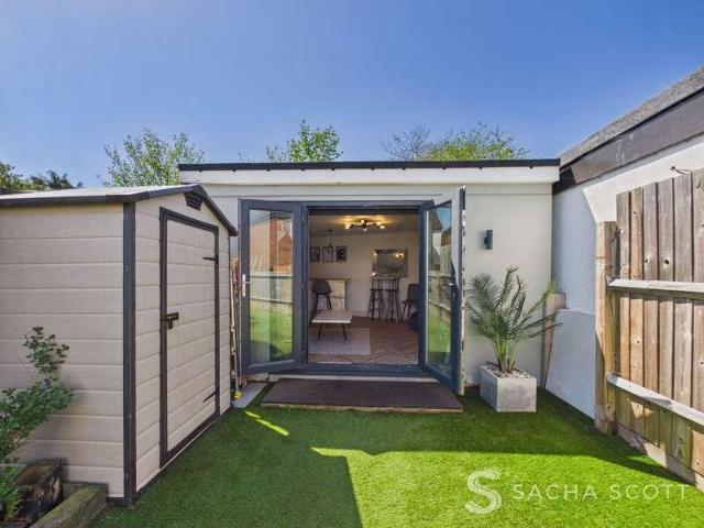 House for sale in Red Hill, Surrey