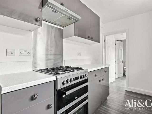 House for sale in Little Thurrock, Grays