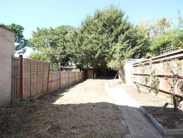 House for sale in London Borough of Croydon, Thornton Heath