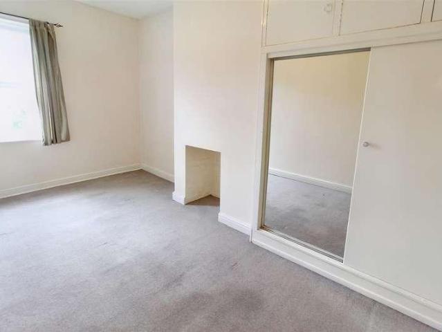 House for sale in Huddersfield, Taylor Hill