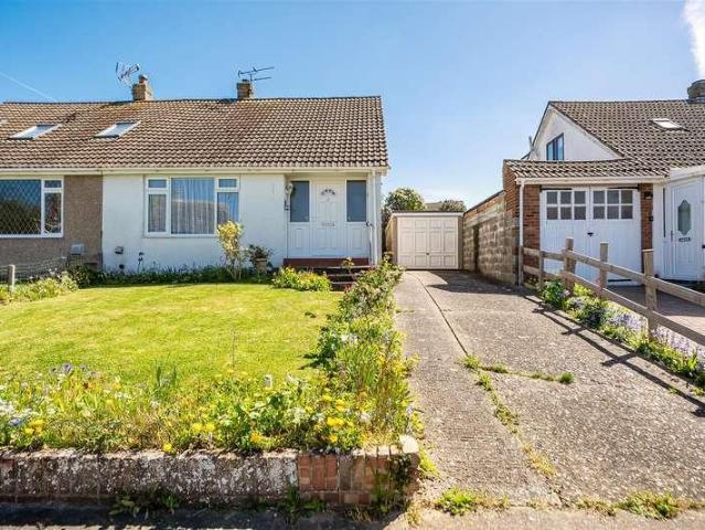 House for sale in Cliffsend, Acol