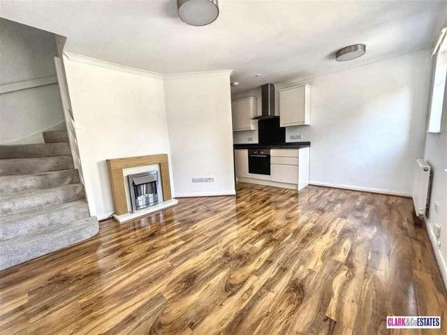 House for sale in Watergate, Devon