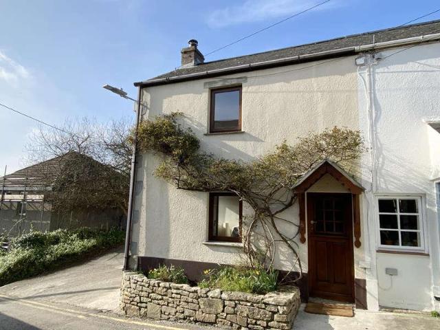 House for sale in Hayle, Cornwall