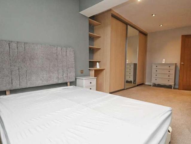 House for sale in Cudworth, South Yorkshire