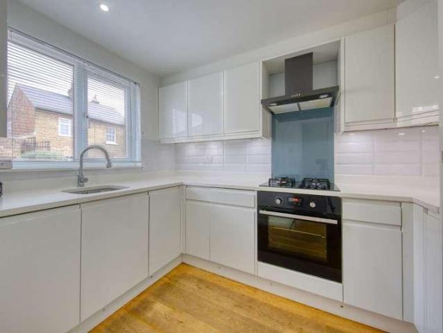 House for sale in Hampton Wick, Greater London