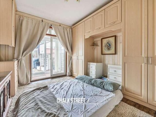 House for sale in Hornchurch, Greater London