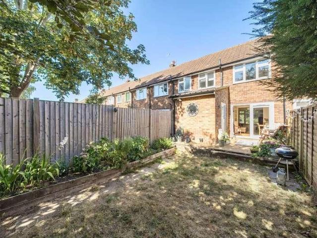 House for sale in Reigate, Reigate and Banstead