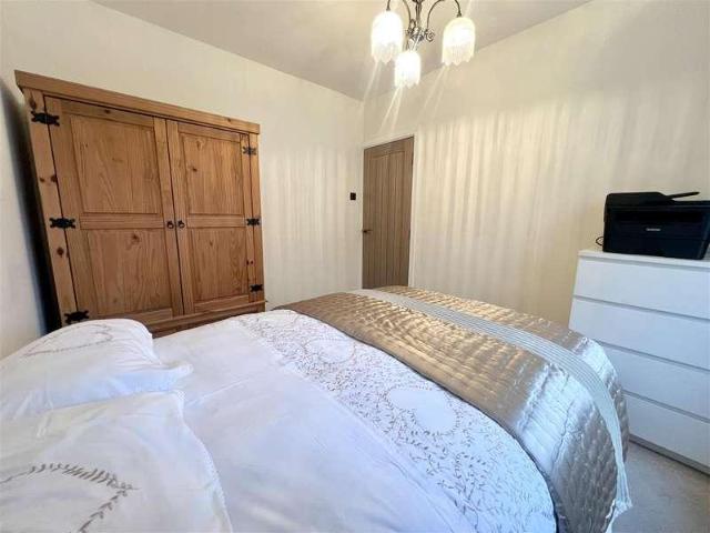 House for sale in Ashton upon Mersey, Trafford Park