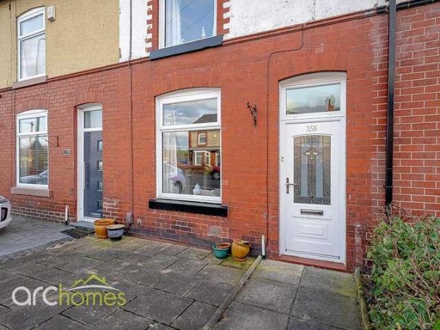 House for sale in Howe Bridge, Wigan