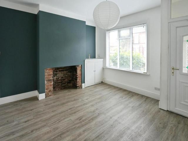 House for sale in Georgia, Greater Manchester
