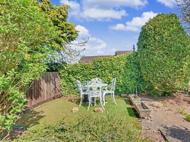 House for sale in Gedling, East Midlands