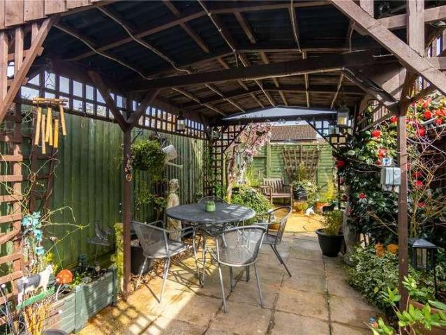 House for sale in Brympton, Somerset