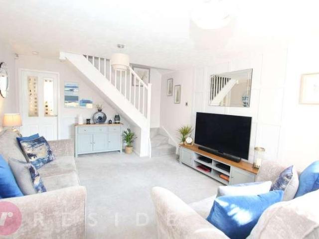 House for sale in Burnedge, Greater Manchester