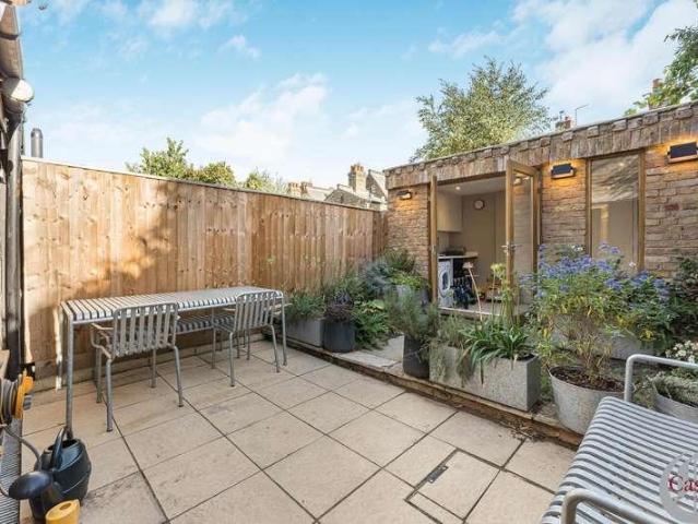 House for sale in Noel Park, Greater London