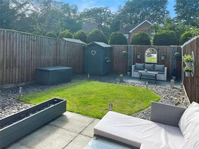 House for sale in Tattenhall, Cheshire
