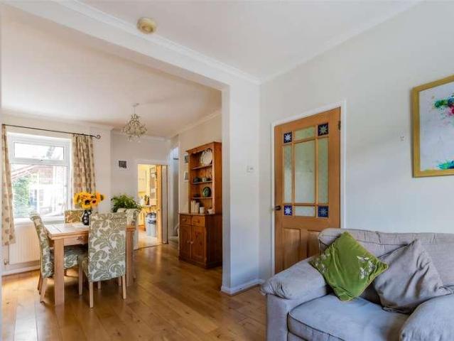 House for sale in Plasnewydd, Falcon Lodge