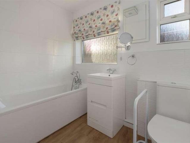 House for sale in South Tankerton, The Bridge