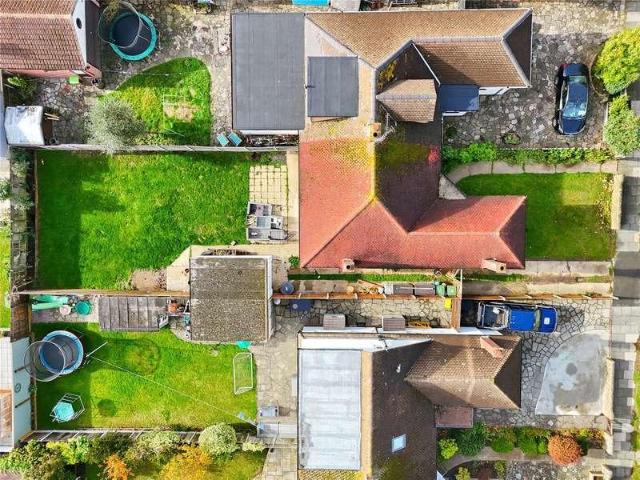 House for sale in Southchurch, Alton Barnes