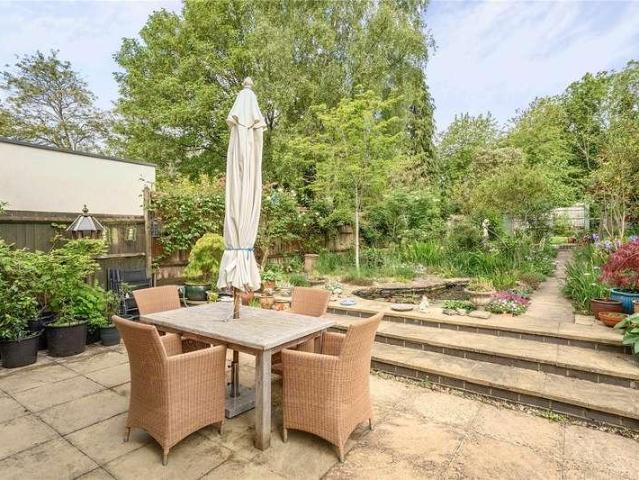 House for sale in Evershot, Oxfordshire