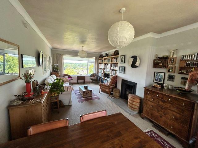 House for sale in Bromsberrow Heath, Gloucestershire