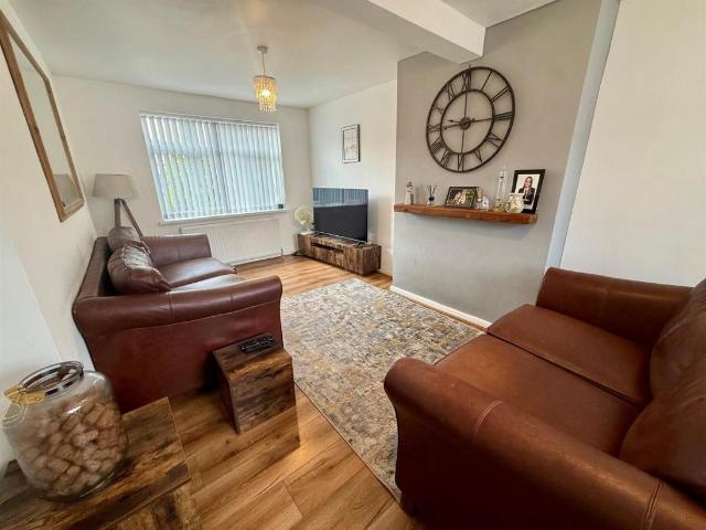 House for sale in Wordsley, West Midlands