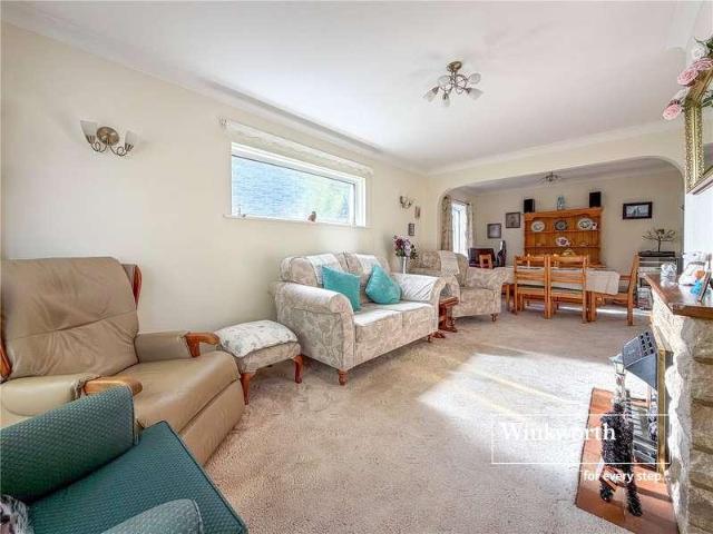 House for sale in Tricketts Cross, Ferndown