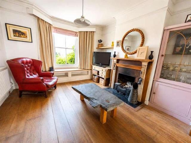 House for sale in Uckfield, Cross In Hand