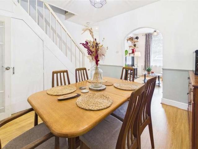 House for sale in Hambridge Road Industrial Area, Newbury