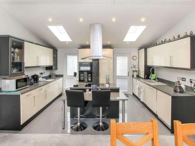 House for sale in Midway, Kent