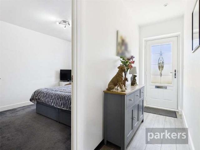 House for sale in Madley Park, Black Bourton