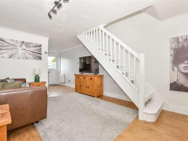 House for sale in Leybourne, Bourne Vale