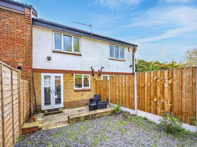House for sale in Newnham, Bedford