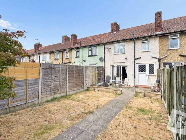 House for sale in Becontree, Greater London