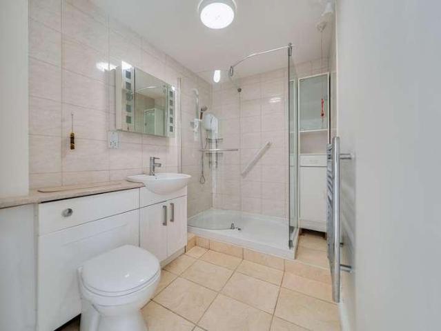 House for sale in Dromore, Oxfordshire