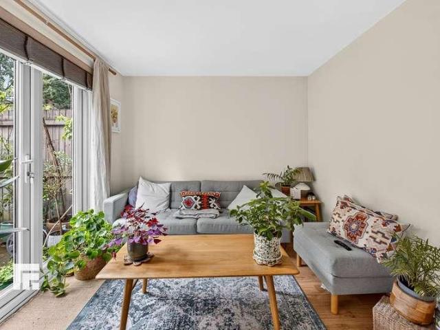 House for sale in Taffs Well, Wales
