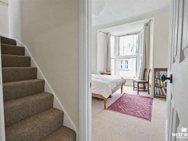 House for sale in Cwmpengraig, Wales